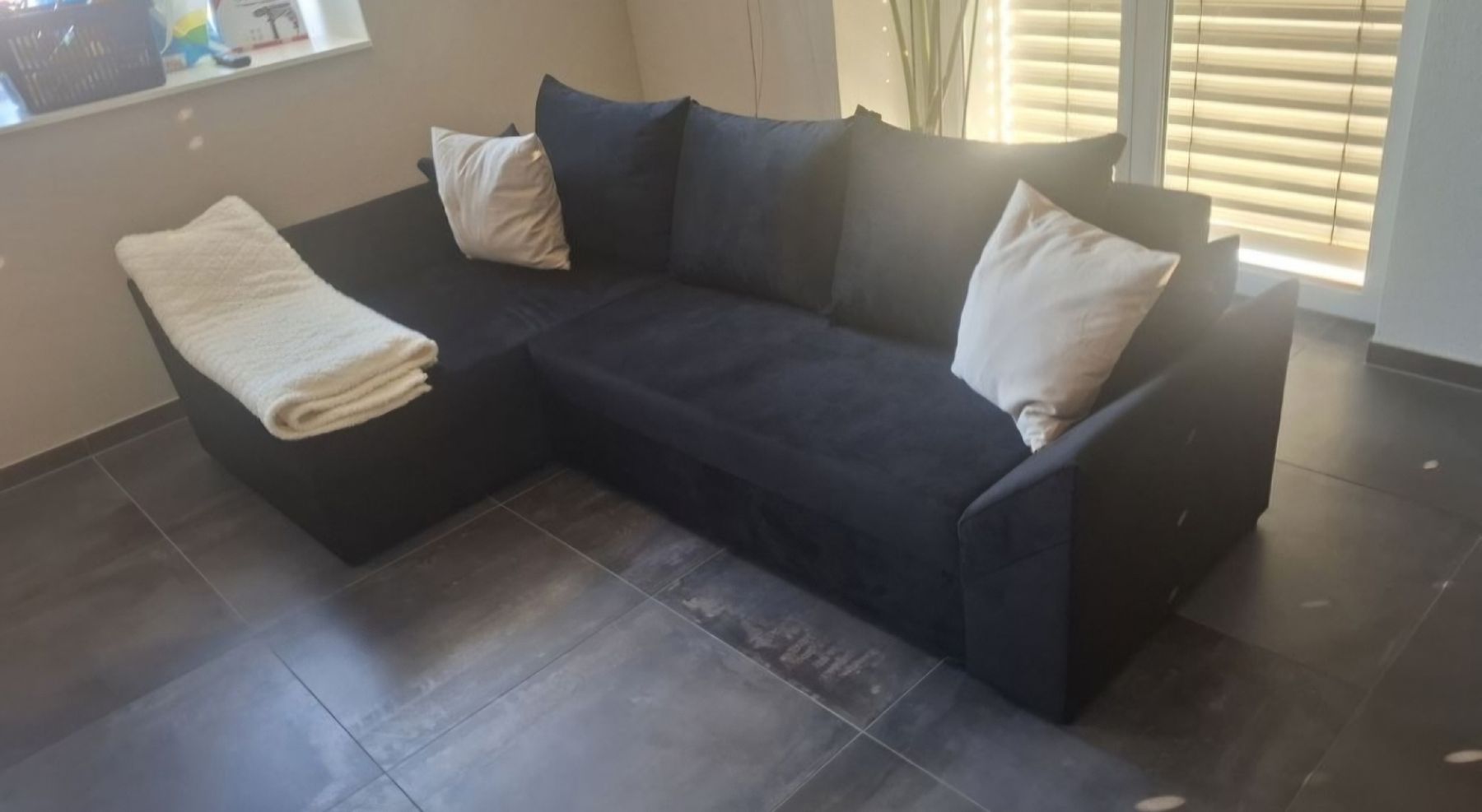 Sofas: Neues Sofa| 2 Monate gebraucht| – Neuf (Voir description) à Netstal par Online-Verkauf.ch 2