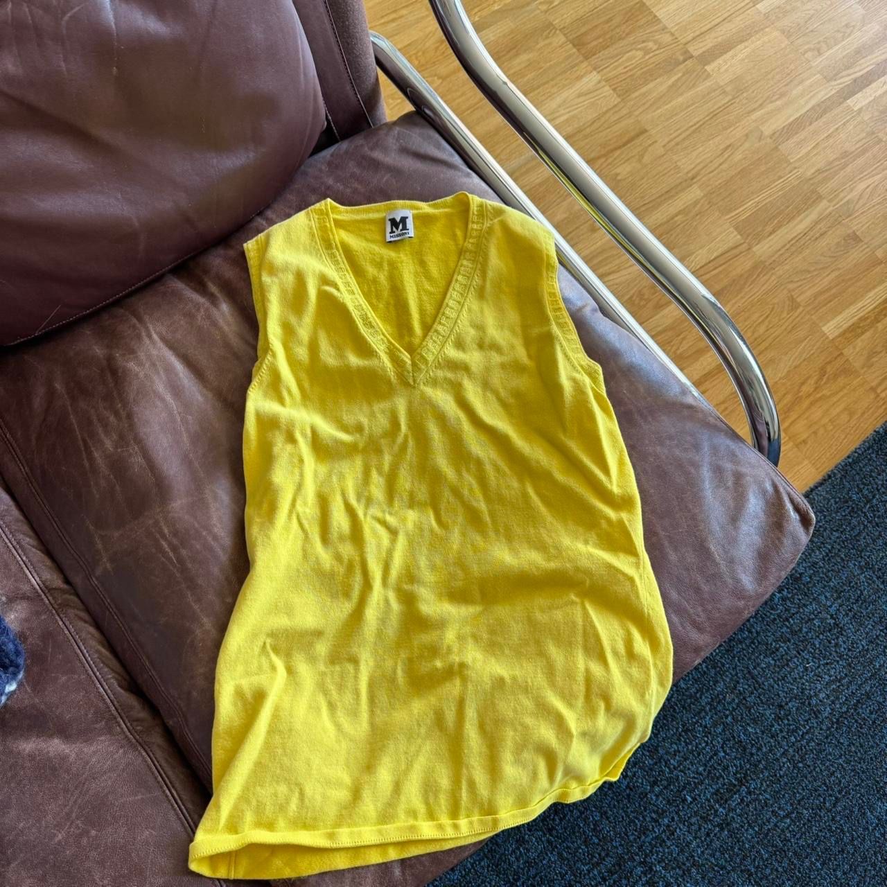 Missoni Gilets: Missoni Yellow Knit Vest – D'occasion à Fribourg par mariedw