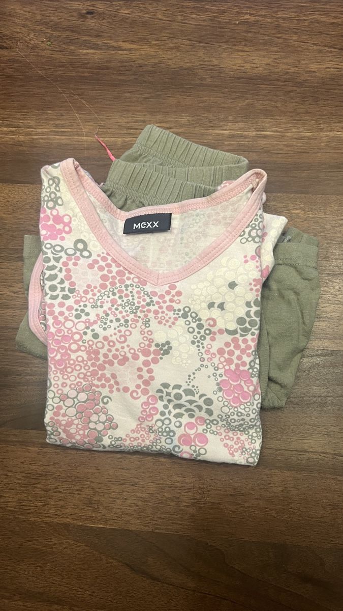 Pigiama & Simili: Mexx Kurzes Pyjama Gr. 140 – Usato da Tagelswangen venduto da Bomu 3