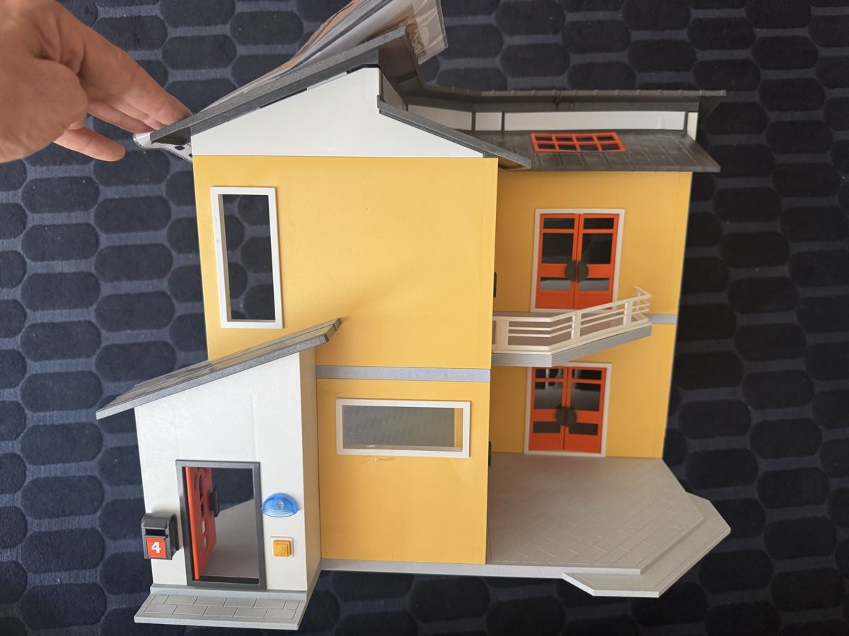 Playmobil Jouets: Playmobil Haus mit Mobiliar – D'occasion à Basel par JGEBERS 3