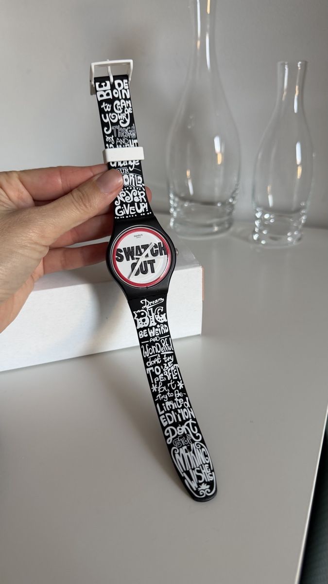 Swatch Orologi: Swatch Out watch – Nuovo (secondo la descrizione) da Paradiso venduto da viorea 2