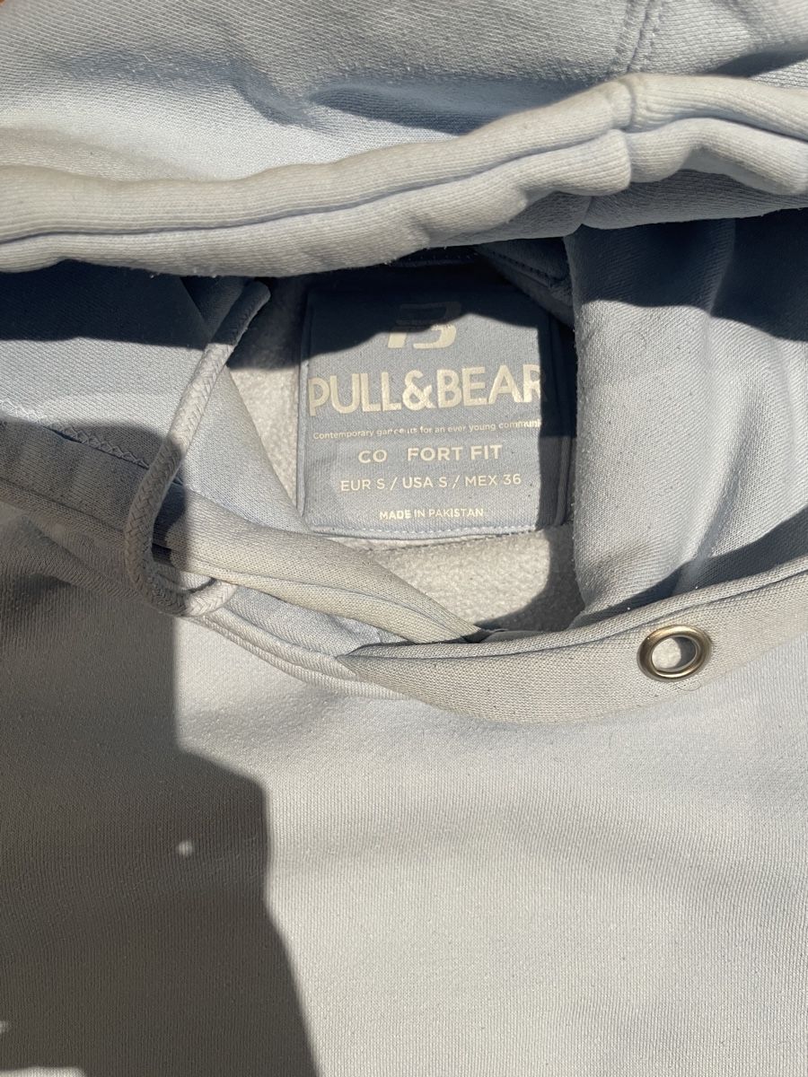 Pull&Bear Maglioni & Felpe: Lightblue Hoodie – Usato da Kriens venduto da KathiC 1