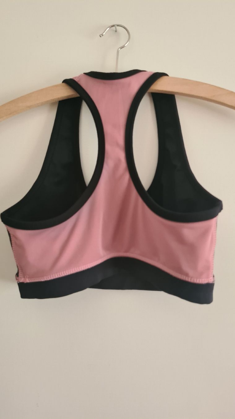 Top: sportbh – Usato da Kriens venduto da nello-1 1