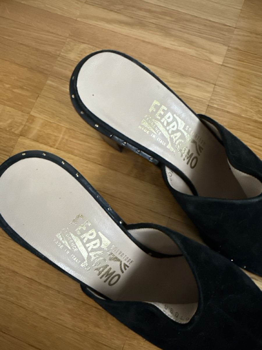 Salvatore Ferragamo Scarpe da donna: Mules Ferragamo chic! – Usato da Monthey venduto da sen_6ckr 1