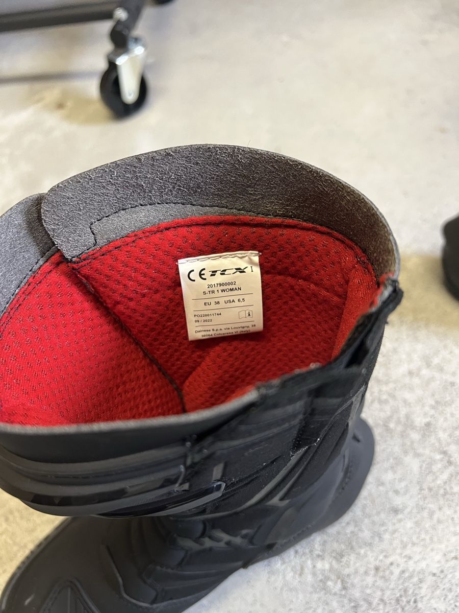 TCX Scarpe da donna: Motorradstiefel Damen – Usato da Eschenbach SG venduto da cel_mur 3