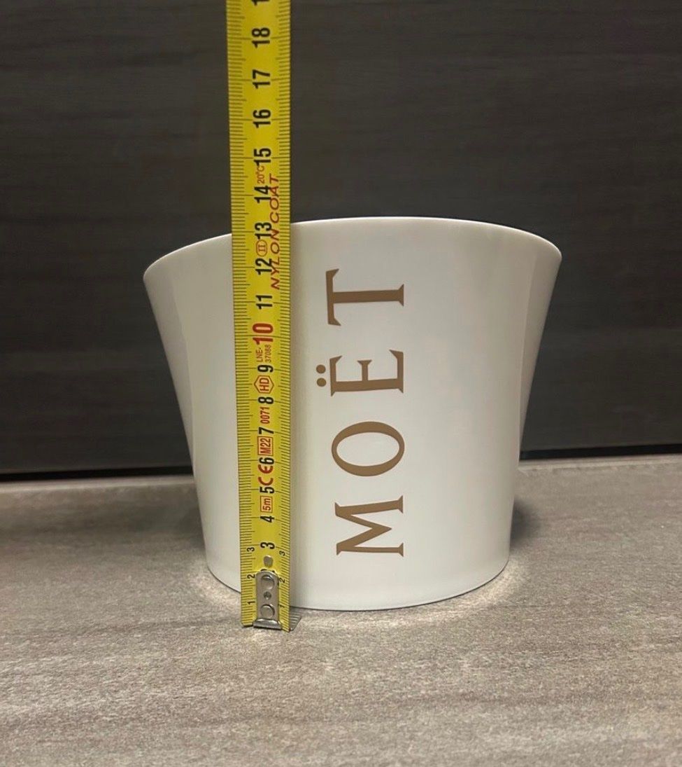 Vins: Moët & Chandon Ice Imperial Champagner Eisbehälter – D'occasion à Erlinsbach SO par Kiter 8
