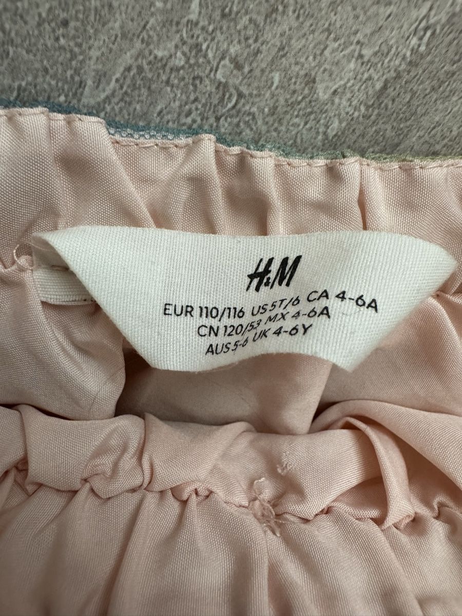 H&M Vestiti & Gonne: Rock H&M Kinder Grösse 110/116 – Usato da Galgenen venduto da Vintluxe 1
