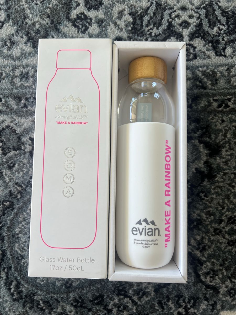 Borracce & Thermos: evian x Virgil Abloh Trinkflasche – Nuovo e nell'imballaggio originale da Villmergen venduto da Rigiflitzer 2