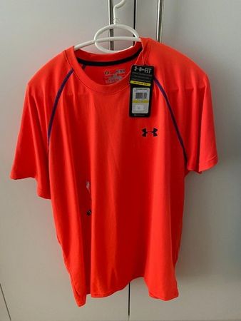 T-Shirt Under Armour Herren 1228539-811 Grösse M
