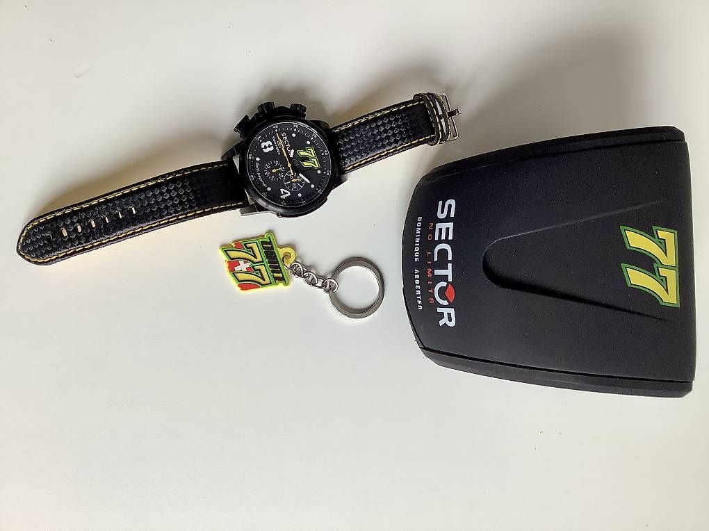 Orologi: Dominique Aegeter 77 Spezial Edition Chronograph – Usato da Dulliken venduto da mark.stein