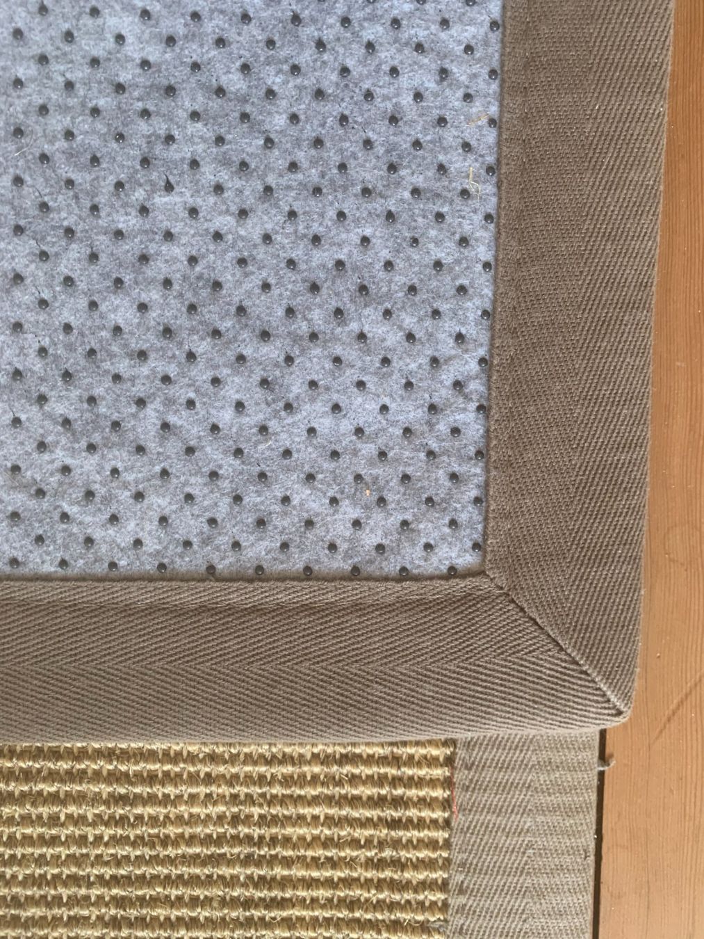 Sisal Tapis: Sisal Teppich von Kibek – D'occasion à Untersiggenthal par Ophus 1