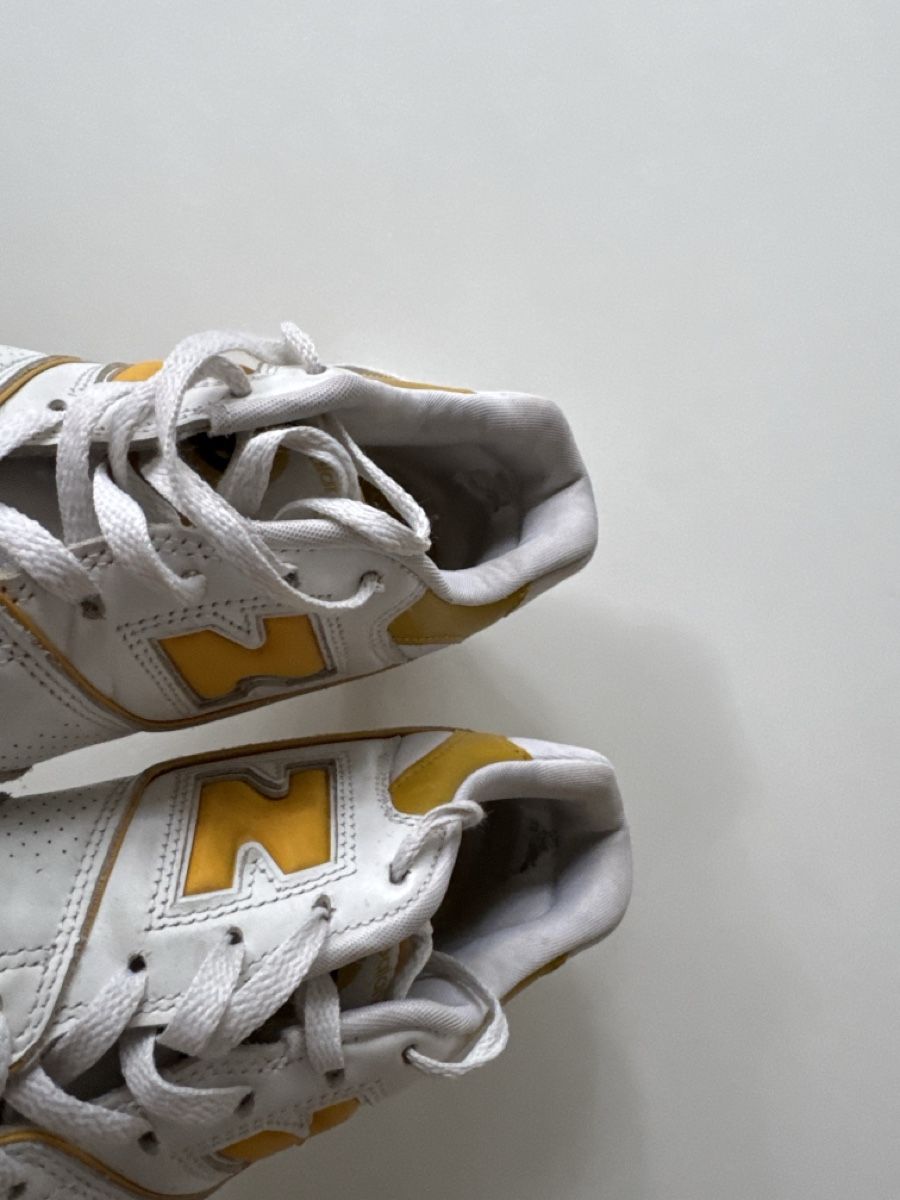 New Balance Scarpe da uomo: New Balance 550 yellow 44 – Usato da Zürich venduto da leo_nl6s 1