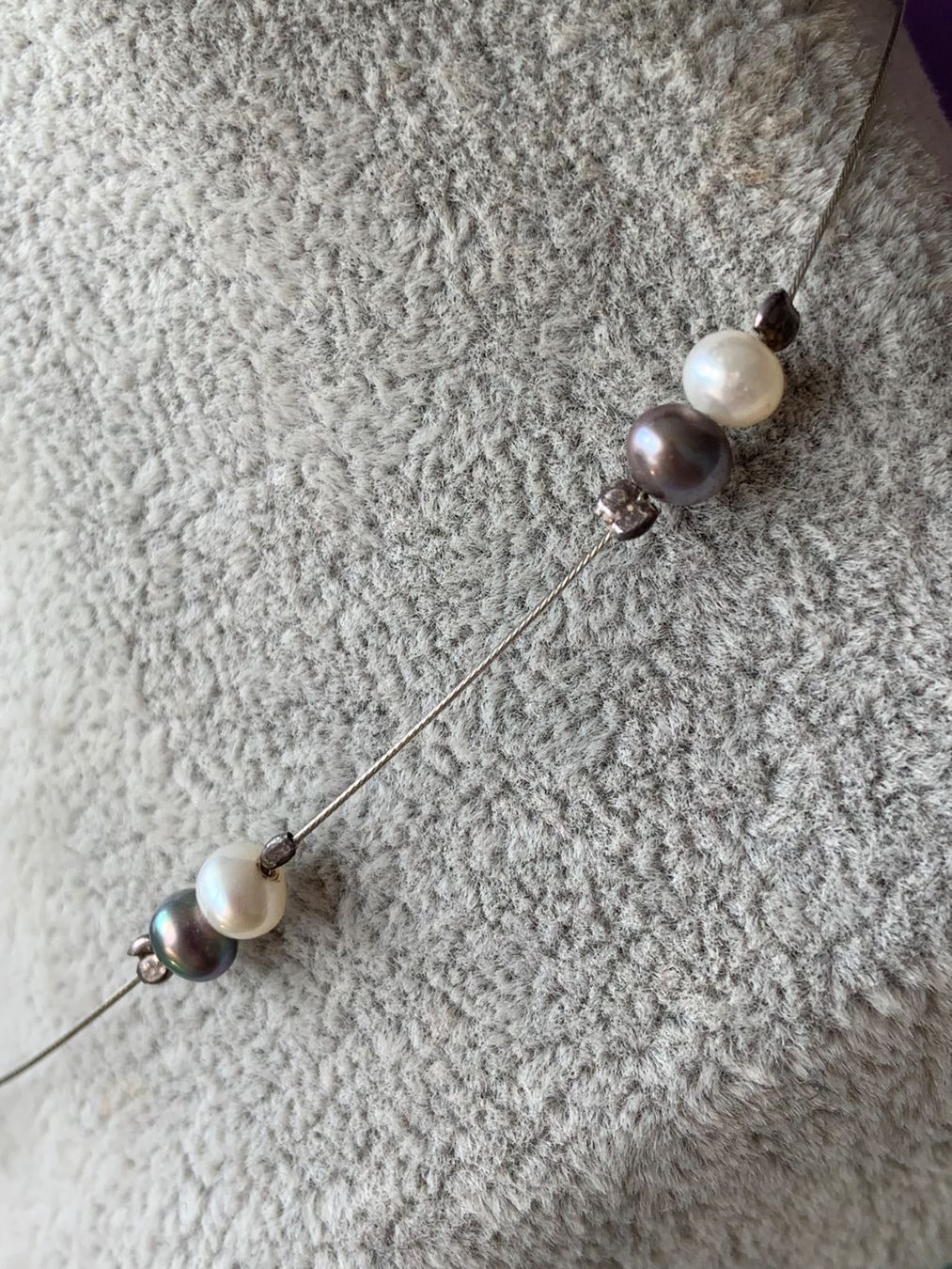 Catenine: Silberkette echte Perlen weiss-violett (40cm) – Usato da Laufen venduto da Bellavitaboom 5
