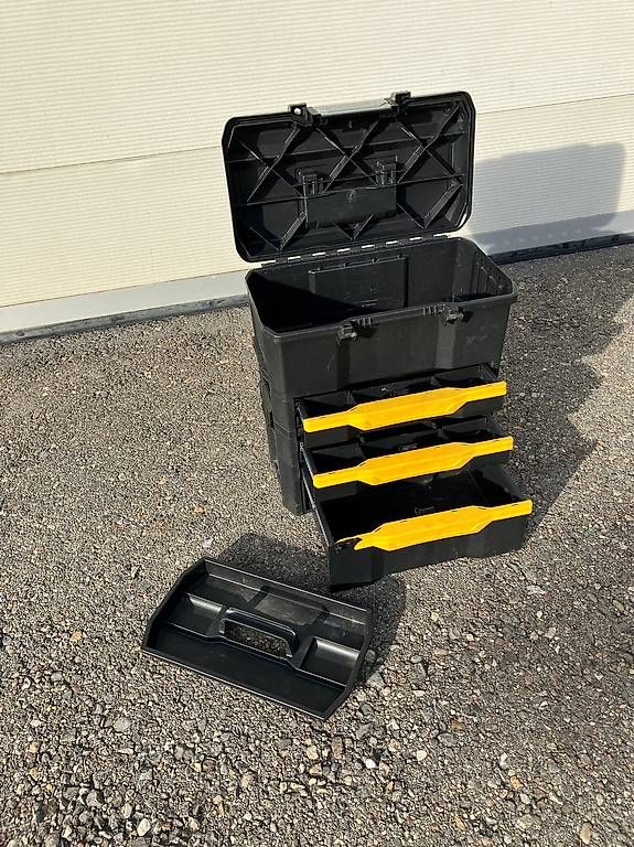 Transportkisten: Stanley Werkzeugkoffer mit 3 Schubladen – Gebraucht aus Kriens von santamonica69