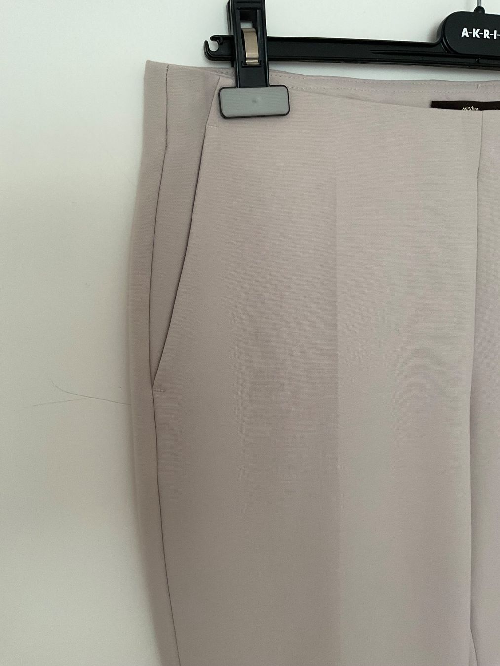 Windsor Hosen: WINDSOR schöne elegante Hose Gr 40 Neuwertig – Neu (gemäss Beschreibung) aus Urdorf von alda02 4