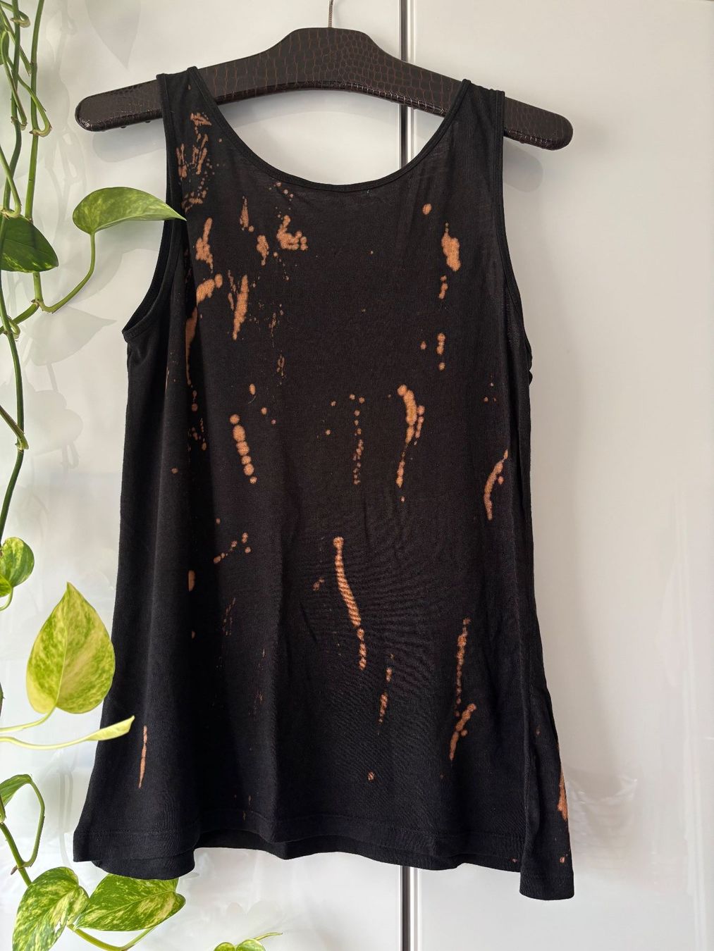 Top: Batik Tanktop – Usato da Zürich venduto da missmodernage 4