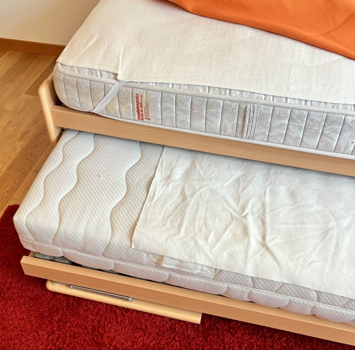 Betten: Lit gigogne avec deux matelas – Neu (gemäss Beschreibung) aus Veyrier von bar_yy6f 3