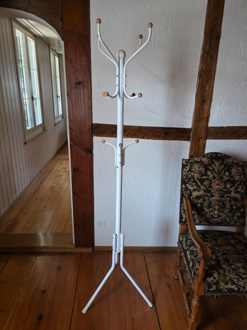 Guardaroba: Metall Kleiderständer 184 cm weiss Garderobe – Usato da Walterswil BE venduto da Lonitti