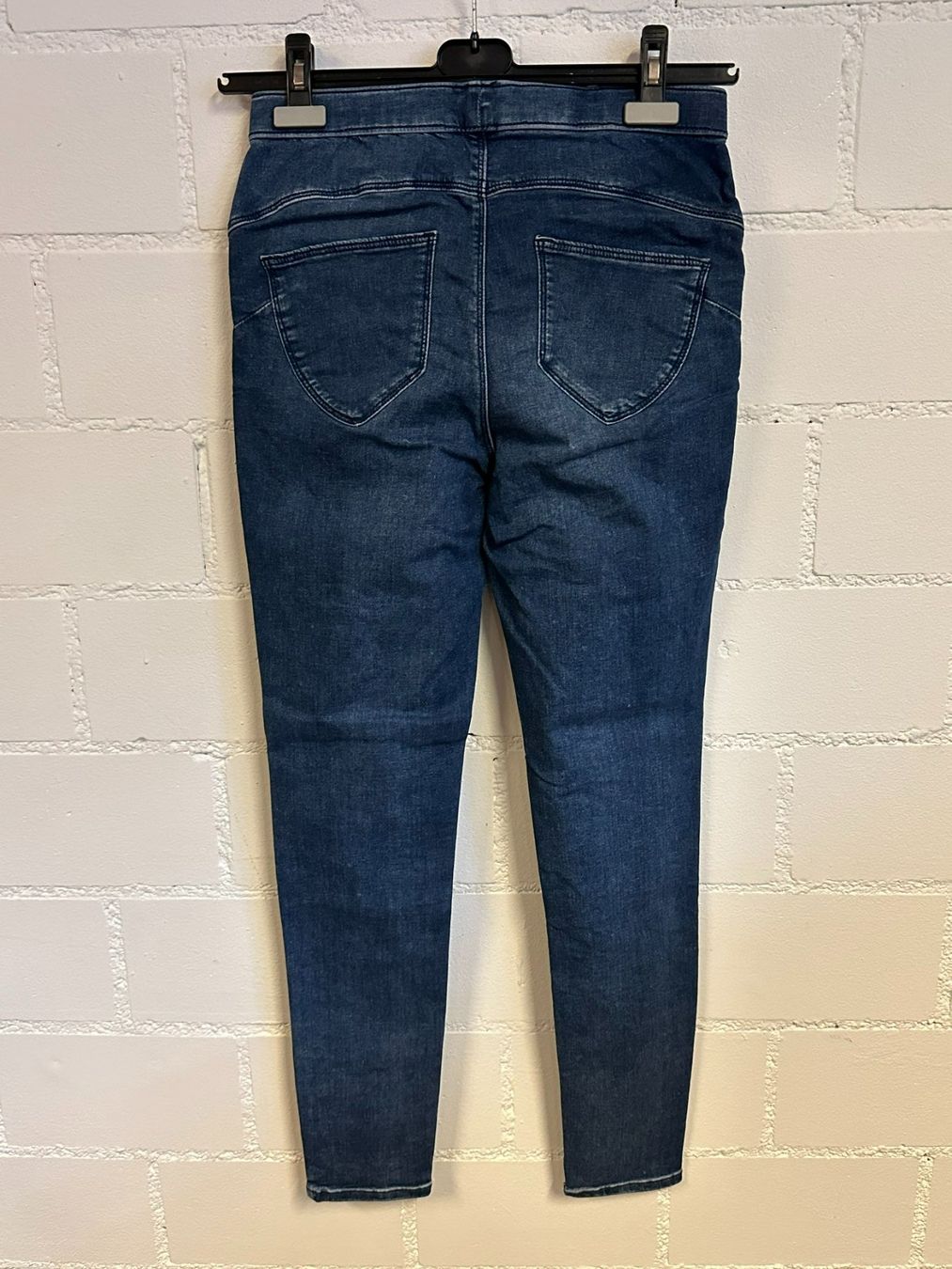 C&A Jeans: Jeggings von C&A (36) – Usato da Urdorf venduto da Erika666 3