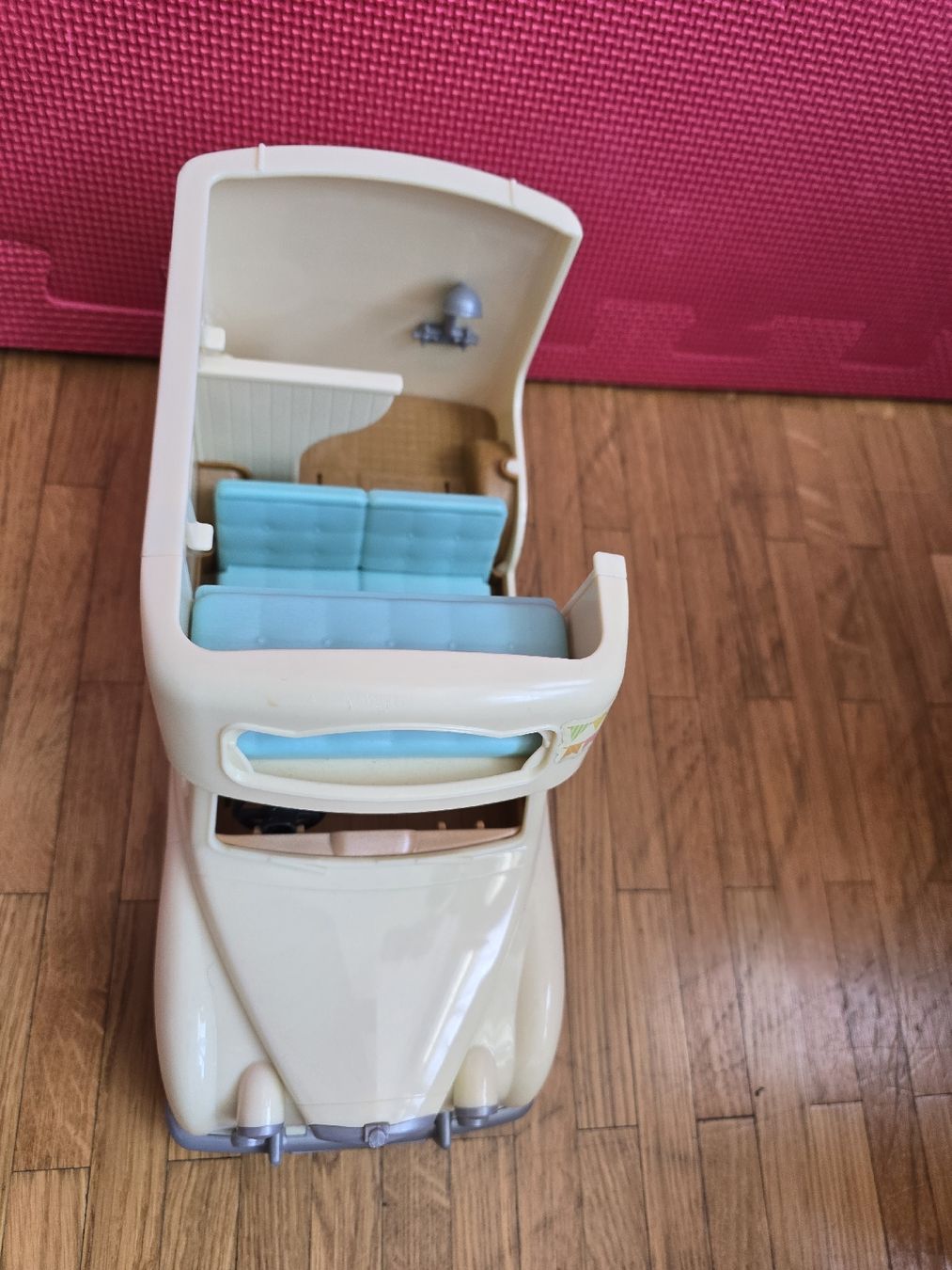 Sylvanian families Giocattoli: sylvanian families: camping car – Usato da Bulle venduto da jul_knn6 1