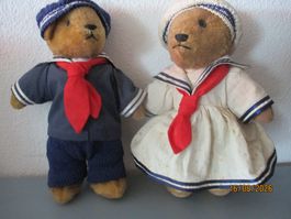 2 Teddybären Matrosen Outfit guter Zustand