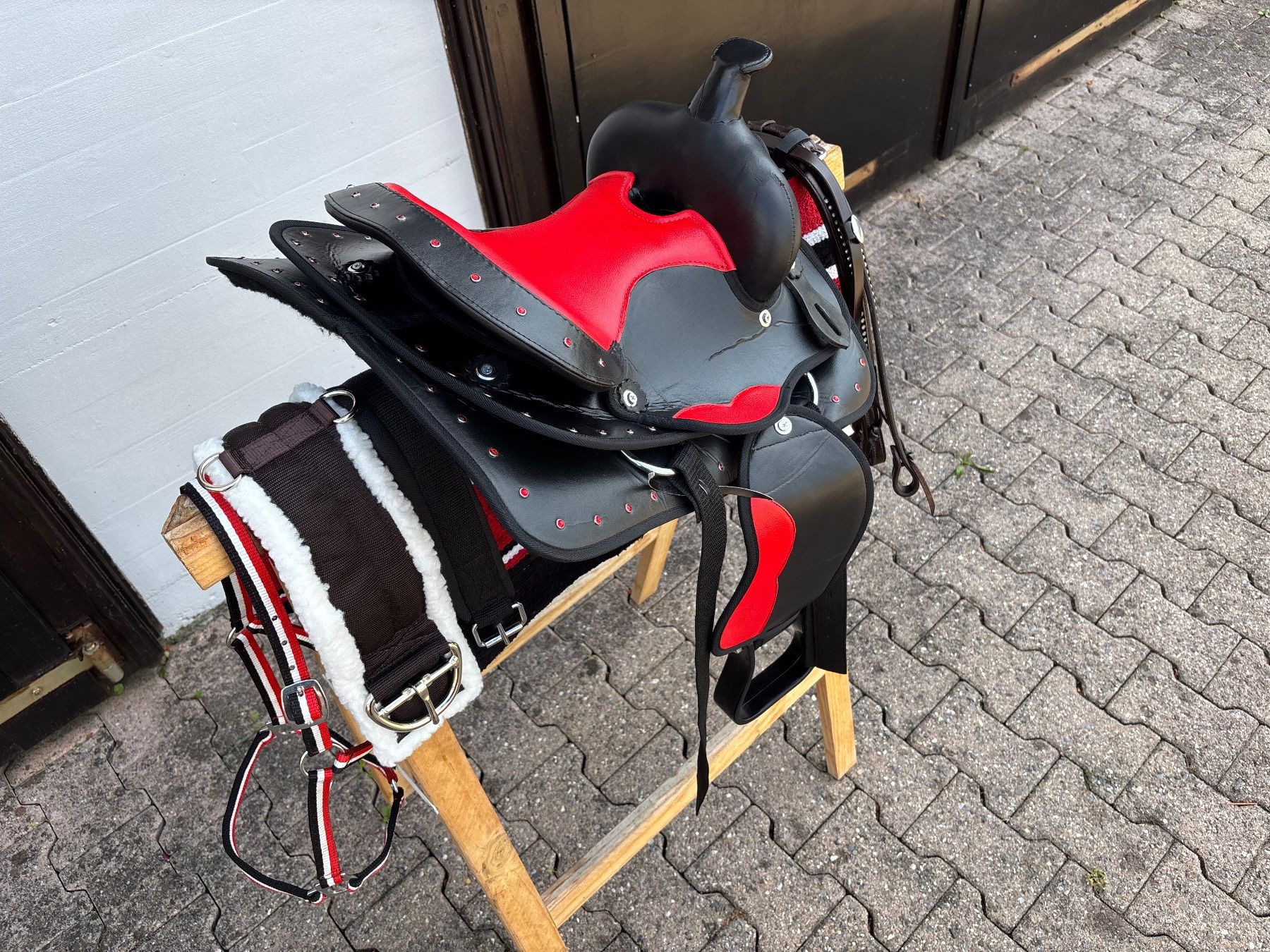 Sattel & Sattelzubehör: schönes Ponywesternsätteli – Gebraucht aus Feldbach von Fea1 7