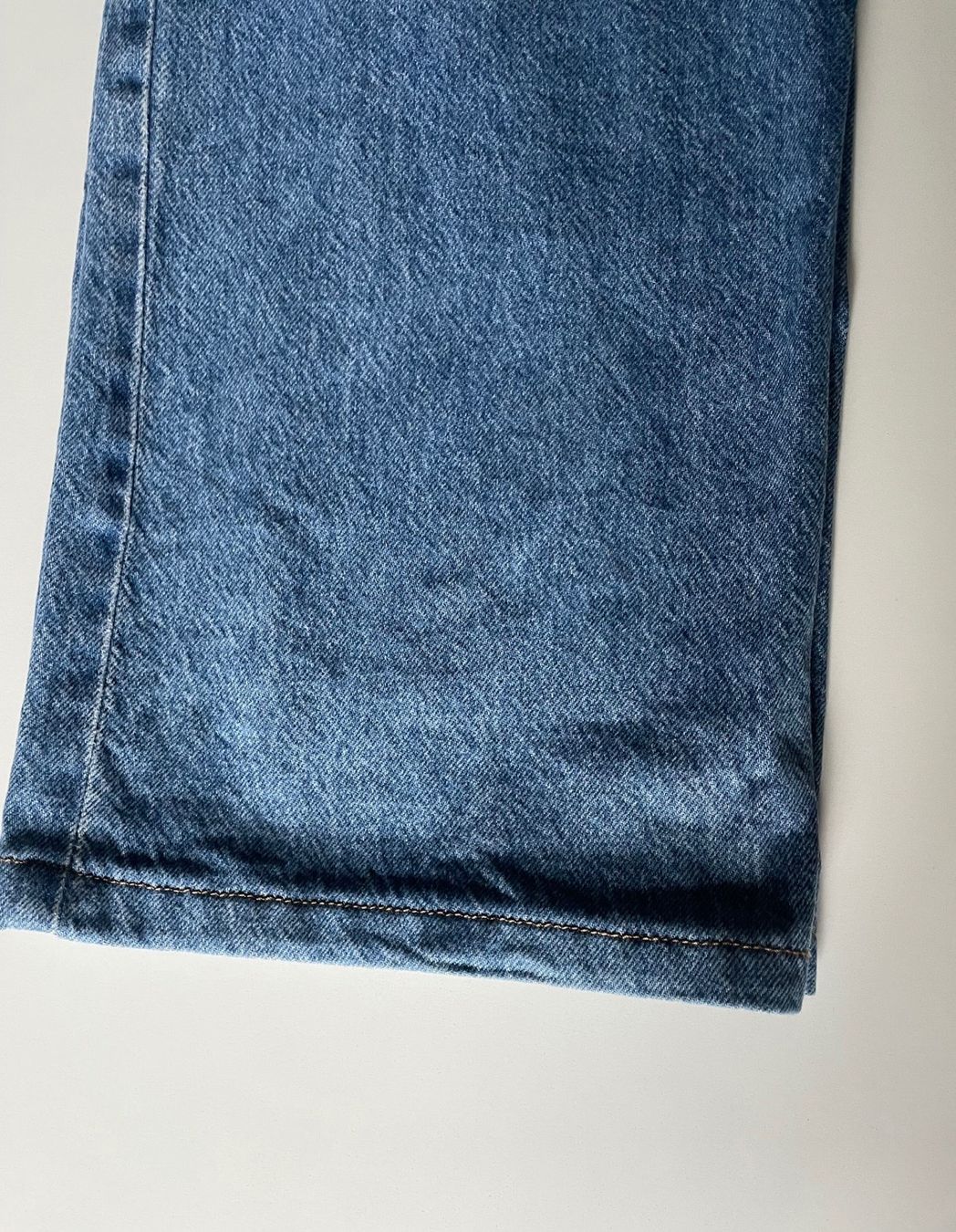 Bershka Jeans: Bershka Denim Jeans – Usato da Zürich venduto da Zuri_Stitches 3