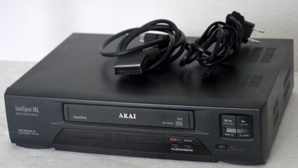 Akai VS-G265 Magnétoscope Video Cassette VHS Recorder (Réf#Y-376)