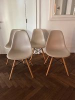 4x Design-Stühle weiß | Eames-Stil mit Holzbeinen