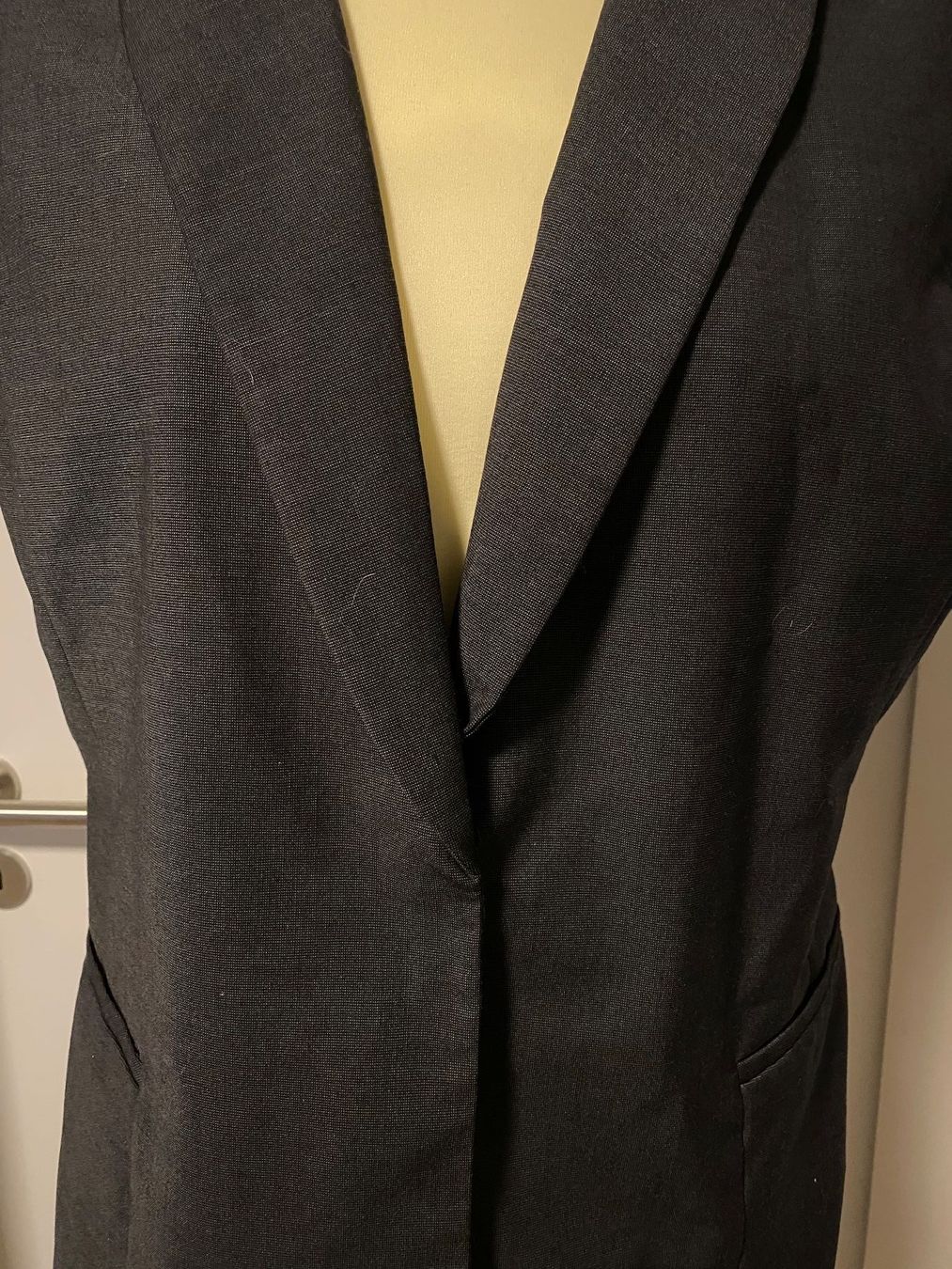 H&M Anzüge & Kostüme: Kurzarm Blazer ungetragen anthrazit Gr. 46 – Neu (gemäss Beschreibung) aus Wolfwil von Piccola87 1