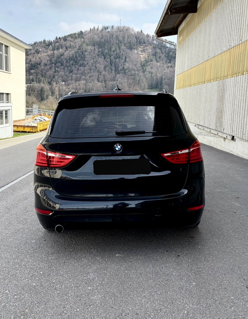 BMW Automobili: Bmw 218d / Automat / Tourer – Usato da Dietfurt venduto da LvLvLV 1