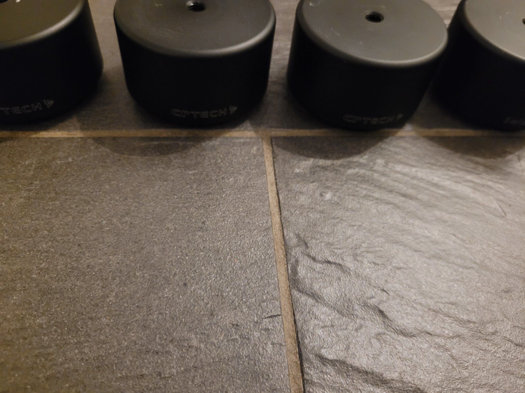 Casse acustiche: 4x2 CrTech sound supports 6540 – Usato da Würenlos venduto da Casa83 3