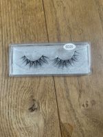 Künstliche Wimpern 5D26 wurden noch nie benutzt