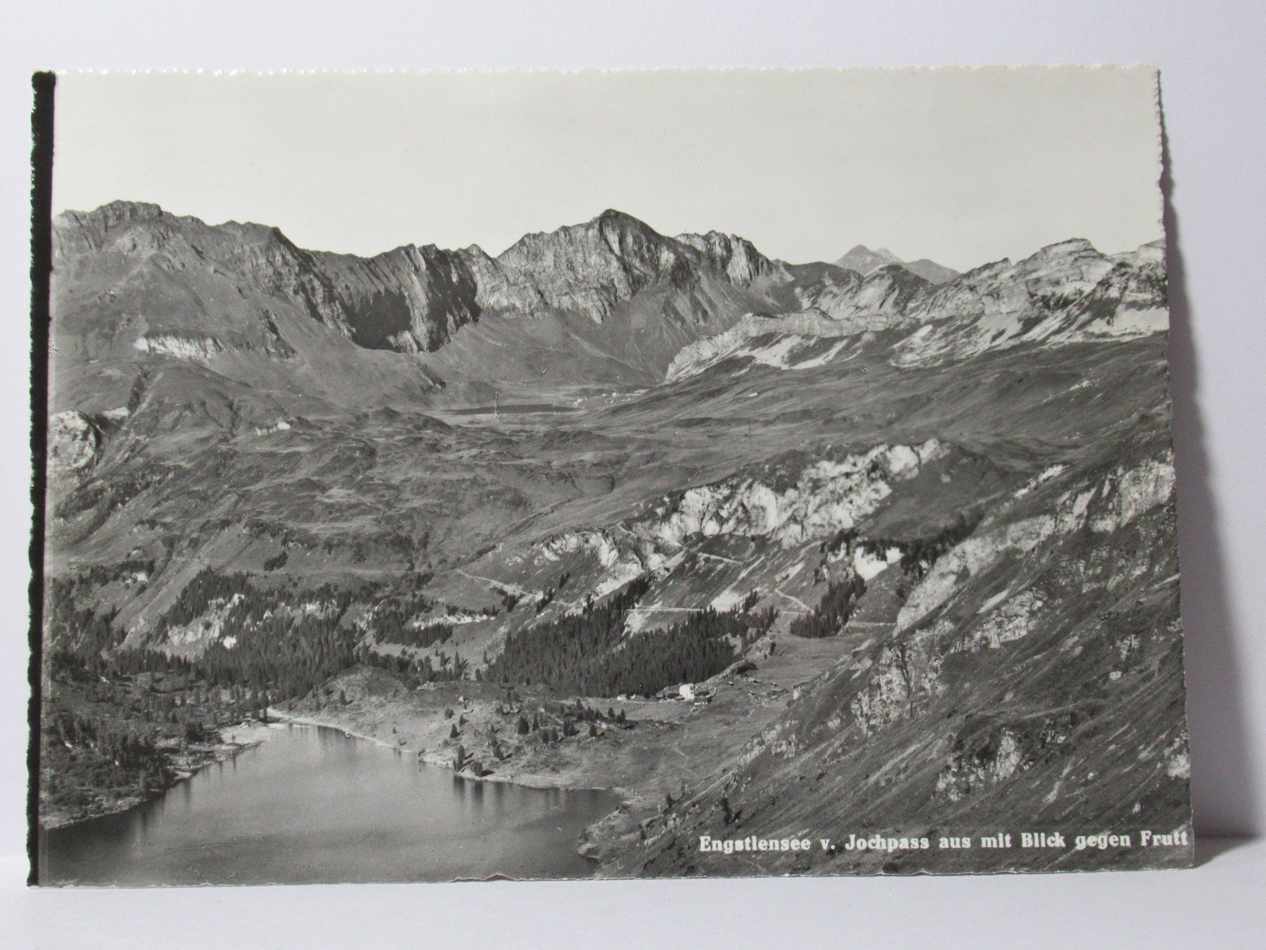 Ansichtskarten: Engstlensee v. Jochpass aus , Blick gegen Frutt – Neu (gemäss Beschreibung) aus Grenchen von Bluemchen1900