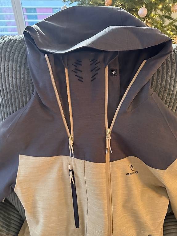 Giacche: Ripcurl - Snowboard Jacke – Usato da Oberkirch LU venduto da den_hhd5 1