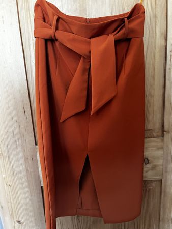 Jupe in Orange Gr. 38 mit Schlaufe