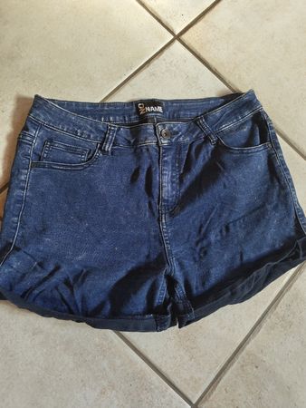 Jeans-Immitat / Shorts / kurze Hose / elsatisch / Grösse L
