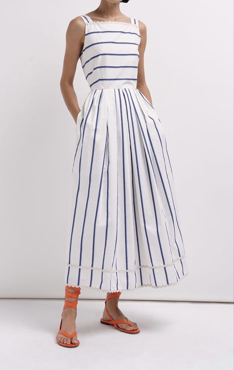 Max Mara Vestiti: Robe neuve Max Mara taille 34 – Nuovo e nell'imballaggio originale da Gland venduto da TallyEva