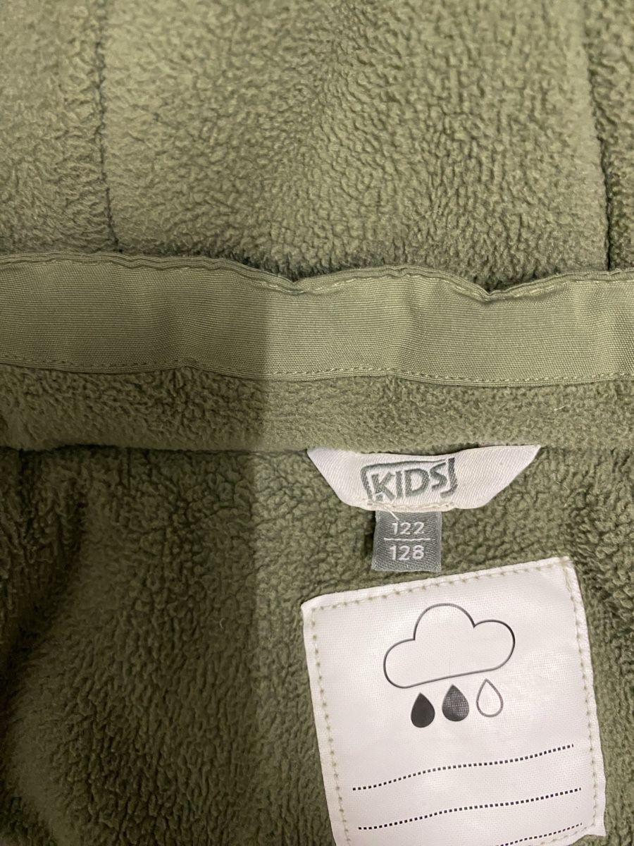 Jacken & Mäntel: Winterjacke in Grösse 122/128 – Gebraucht aus Sissach von SV-650 2
