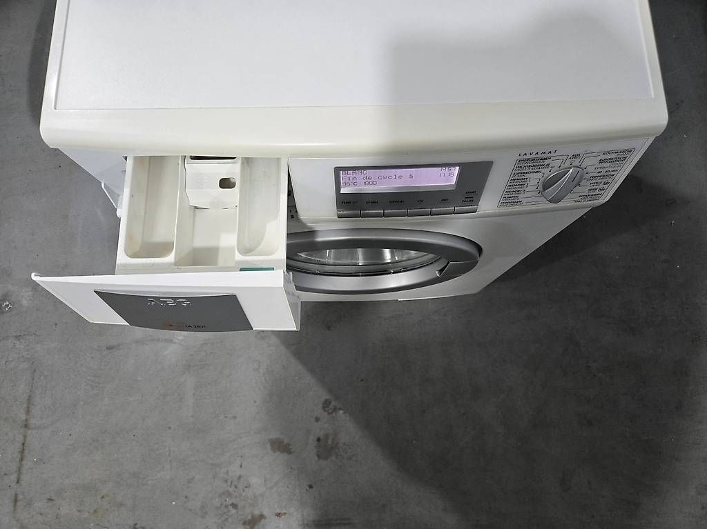 Lavatrici: Lave-linge AEG 6kg – Usato da Onex venduto da sam_xr7p 4