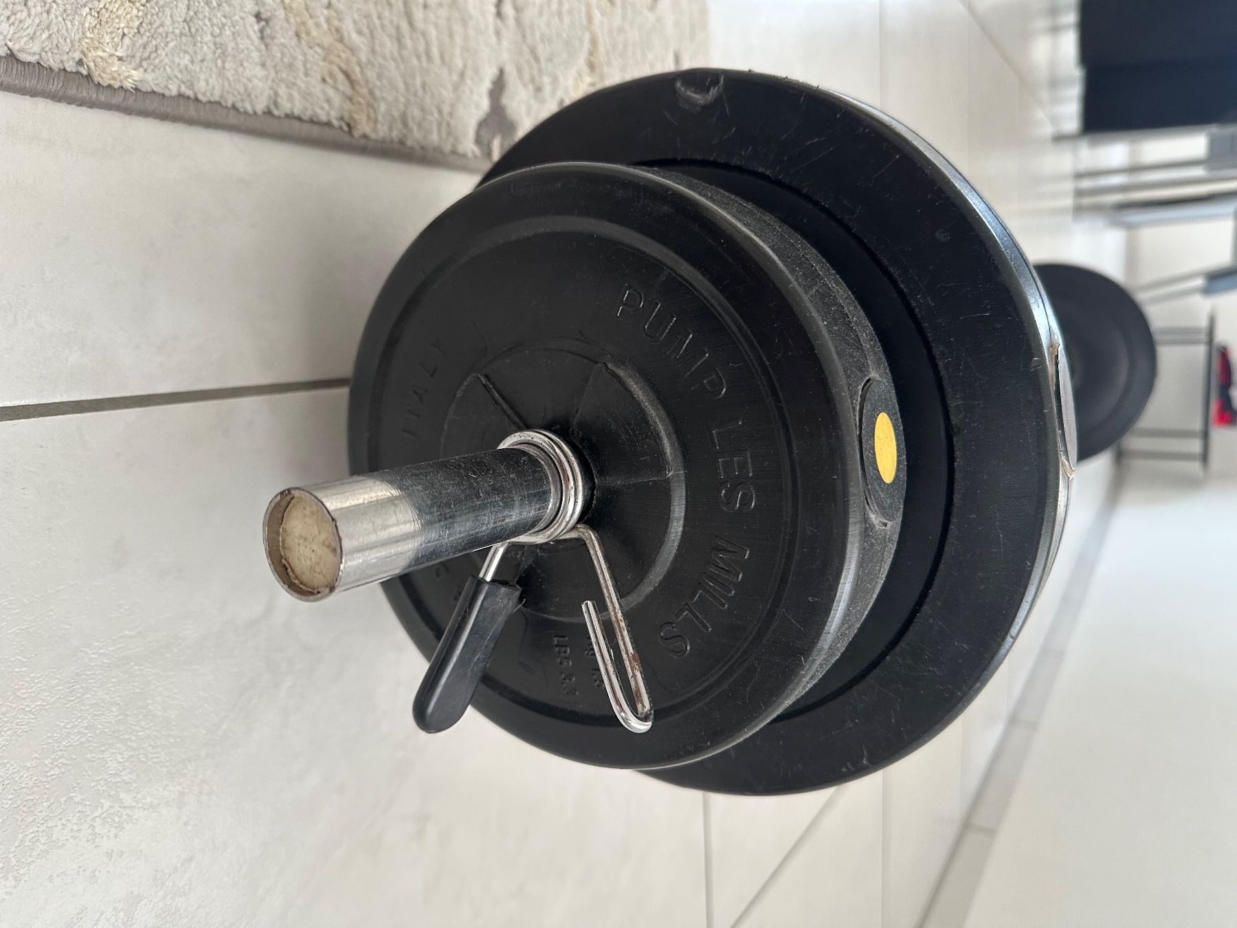 Manubri & Pesi: Bodypump stange mit gewichte – Usato da Volketswil venduto da Gujo 3