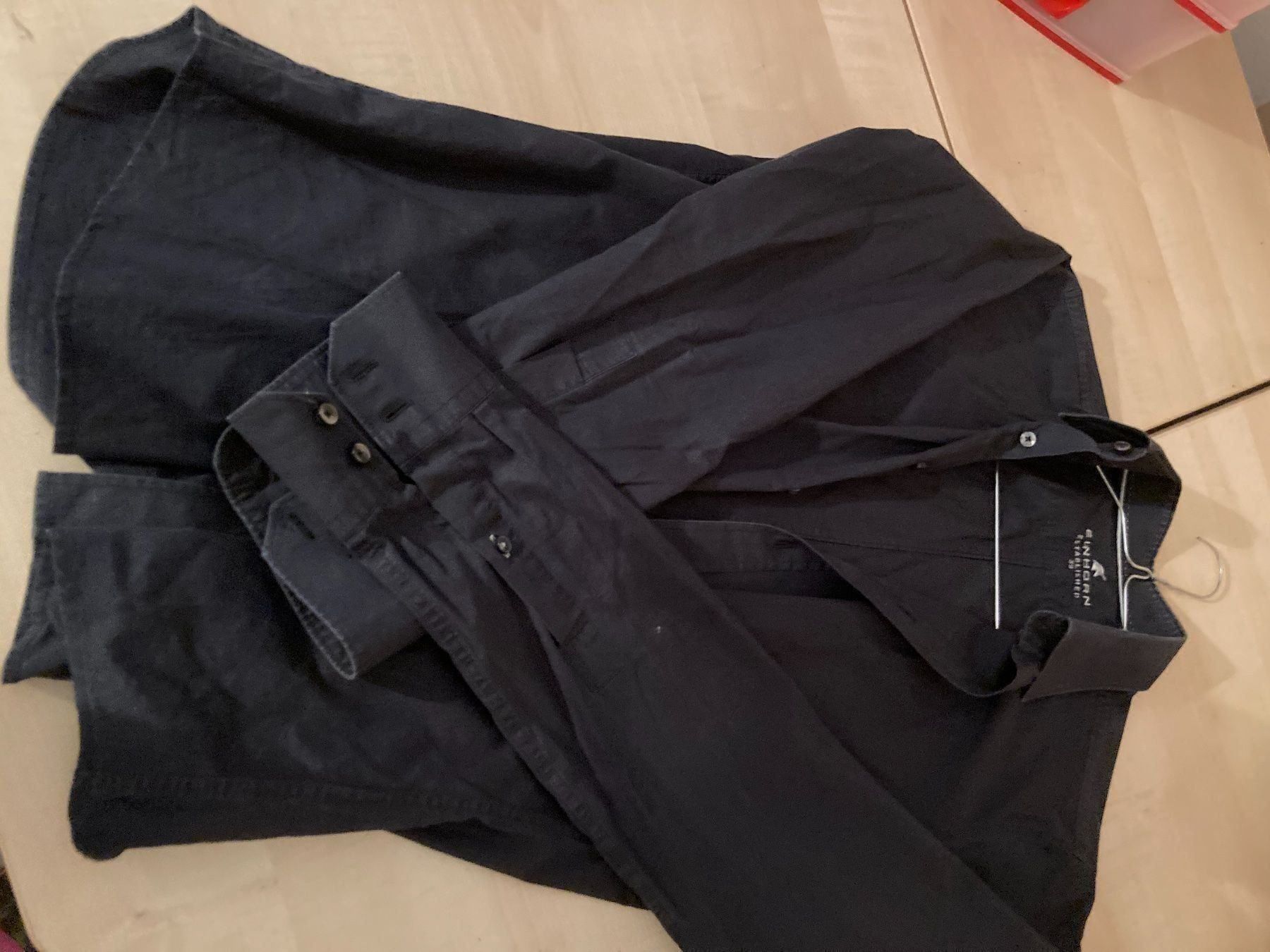 Hollister Lotti di vestiti: Herren Pullover,Hemd Einhorn + Hollister – Usato da Baar venduto da moritz1960 1