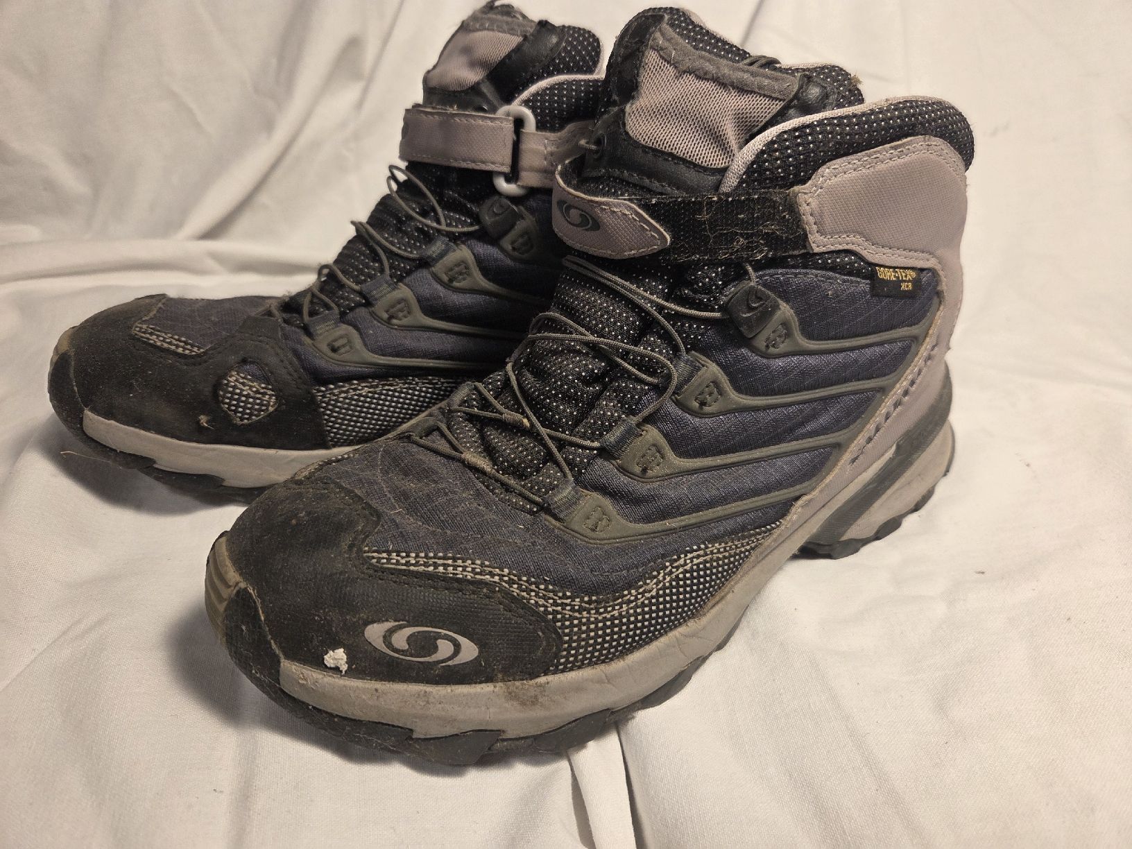Salomon Herrenschuhe: Salomon X Ultra Wanderschuhe – Gebraucht aus Köniz von TBFlohmi