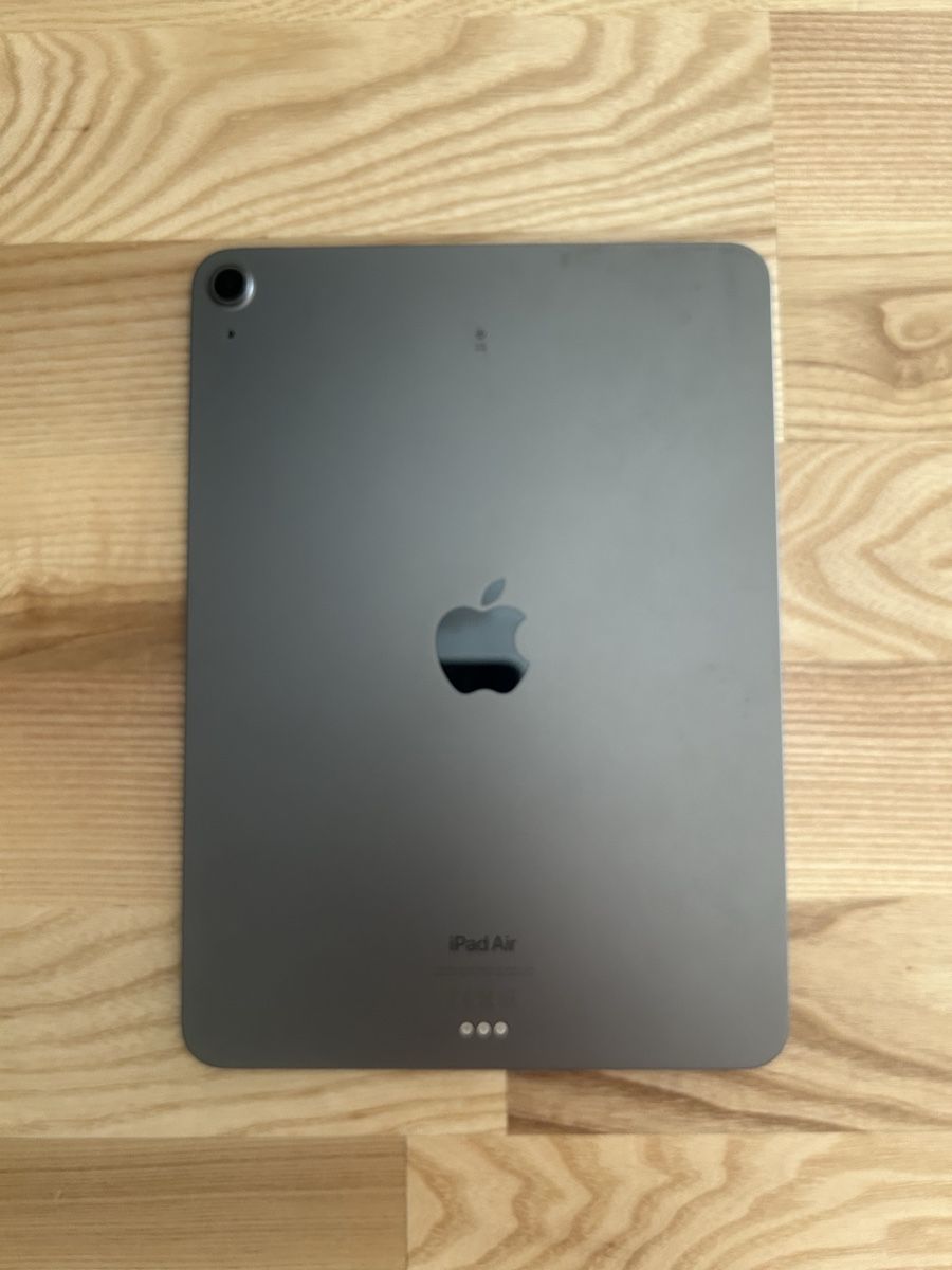 Apple Tablet PC: iPad Air 64GB – Usato da Reinach BL venduto da Krieger23 2