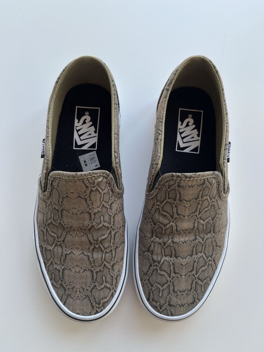 Vans Damenschuhe: Vans Slip Ons Python Gr. 37 – Gebraucht aus Olten von hahnice99