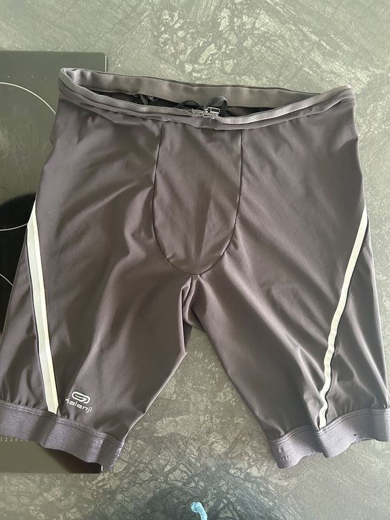 Short kalenji d cathlon course homme Acheter sur Ricardo