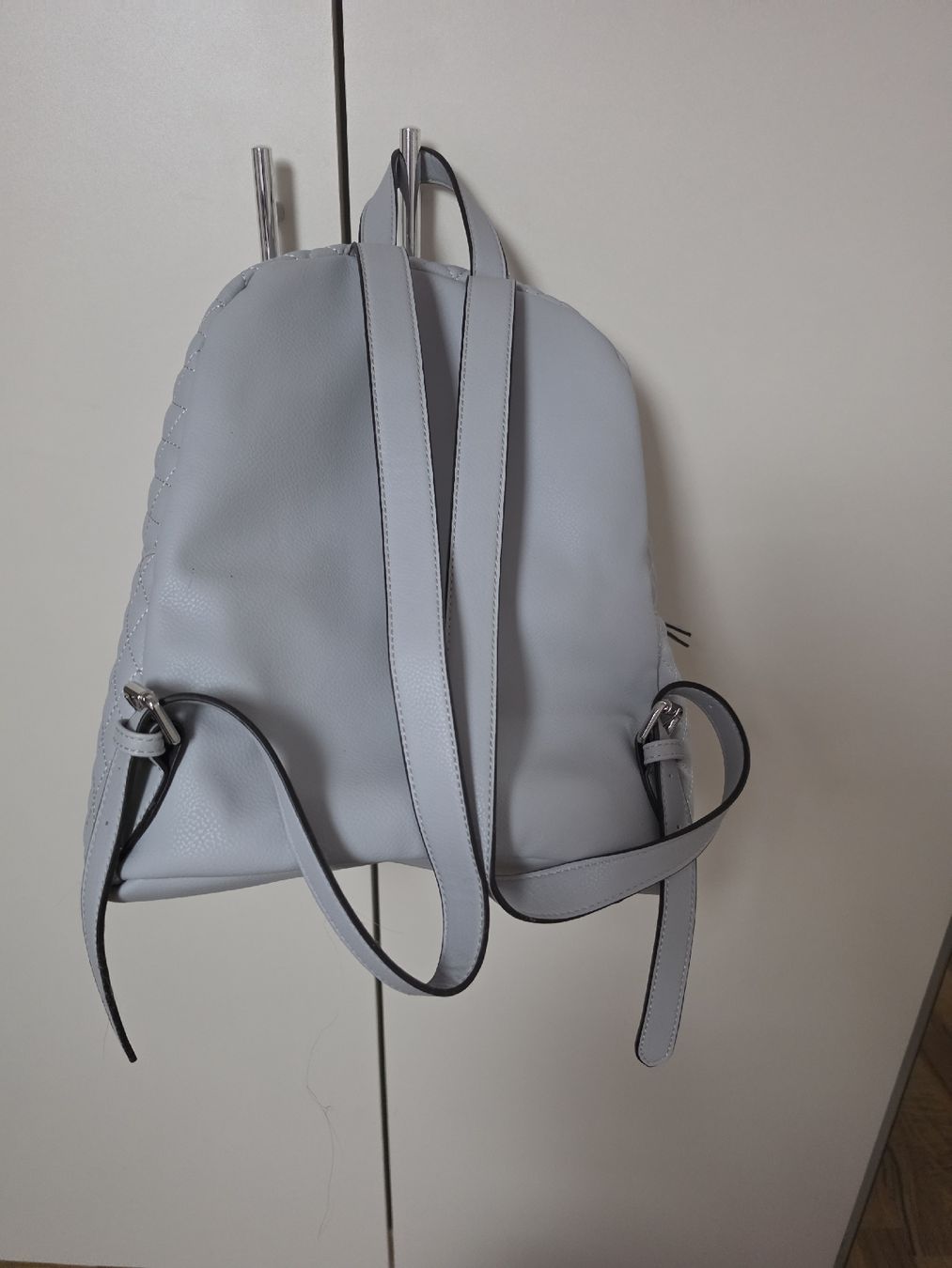 Zaini: Rucksack Steppung grau neuwertig – Nuovo (secondo la descrizione) da Dulliken venduto da sa_st 2
