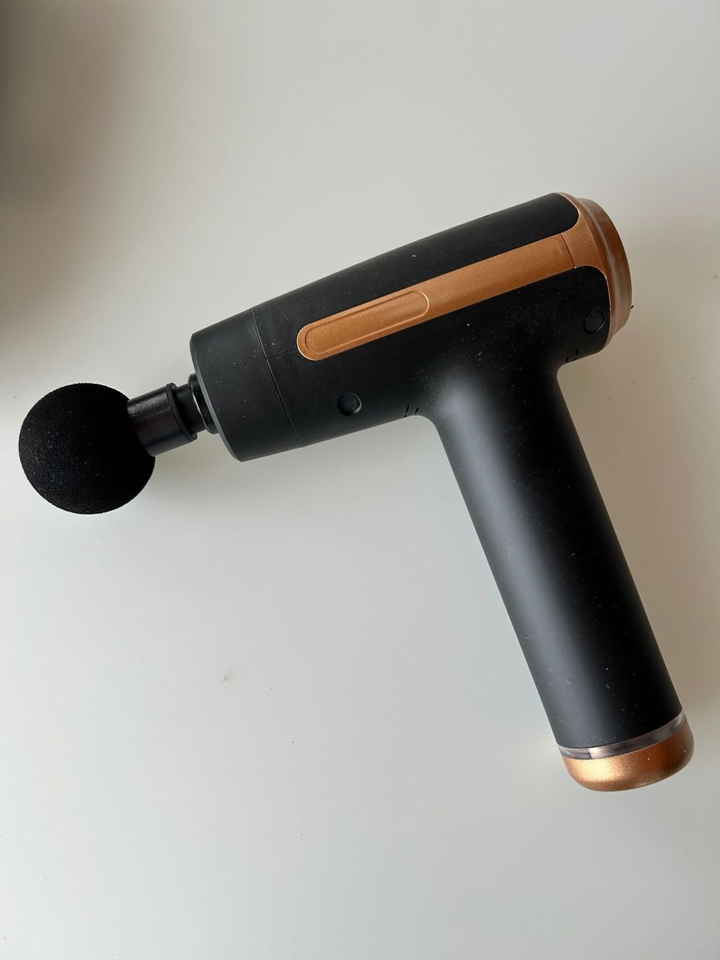 Gonser Massagegeräte: Massagepistole mit Zubehör – Neu (gemäss Beschreibung) aus Diessbach b.Büren von berdi55 2