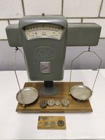 Keller Waage mit Gewichten 1947 Max 500g