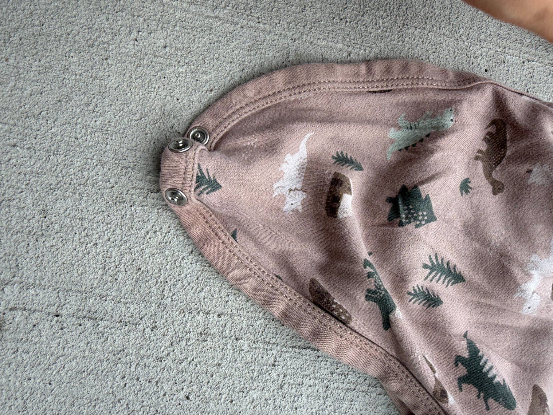 Biancheria intima: Süsser Baby Body – Usato da Riehen venduto da edu_92w7 2